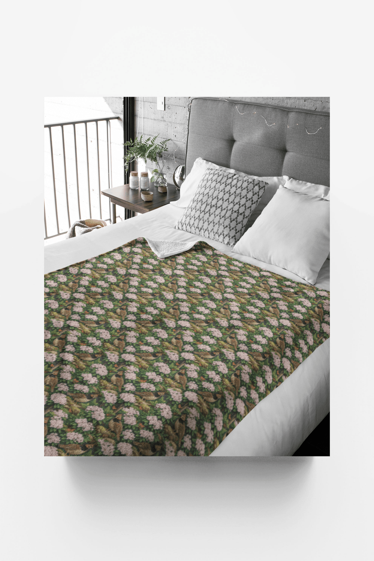 Pennsylvania Flora & Fauna Sherpa Blanket - London Penny Gift Wrap