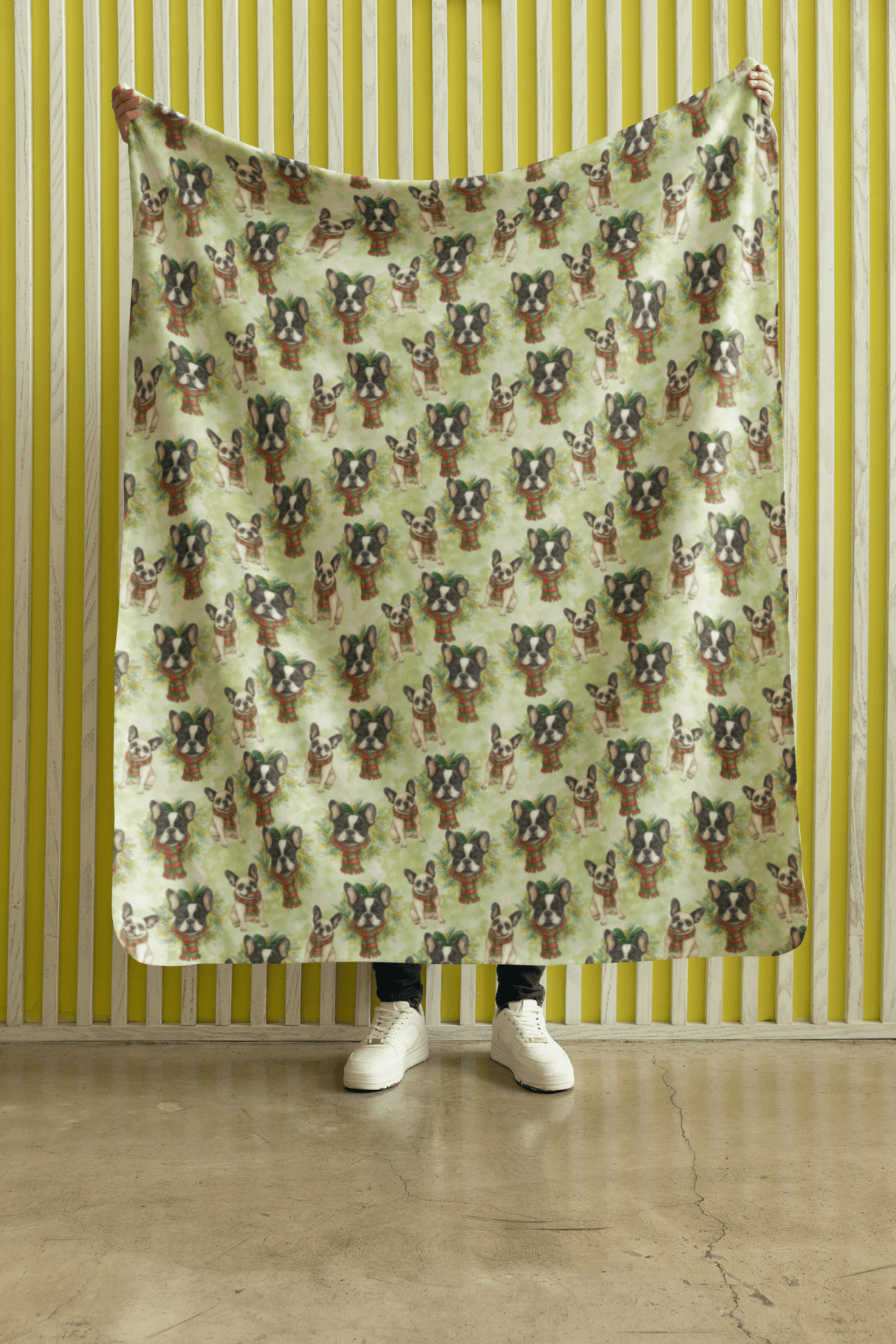 Scarf & Spruce Sherpa Blanket - London Penny Gift Wrap
