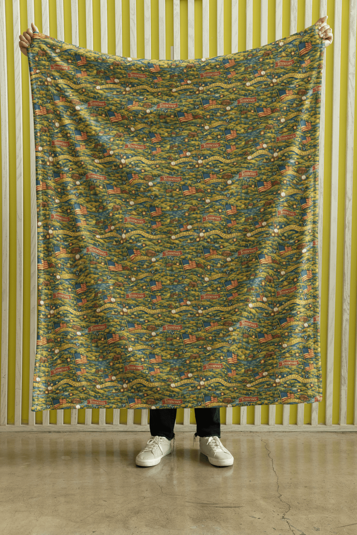 Tennessee Appalachian Harmony Sherpa Blanket - London Penny Gift Wrap