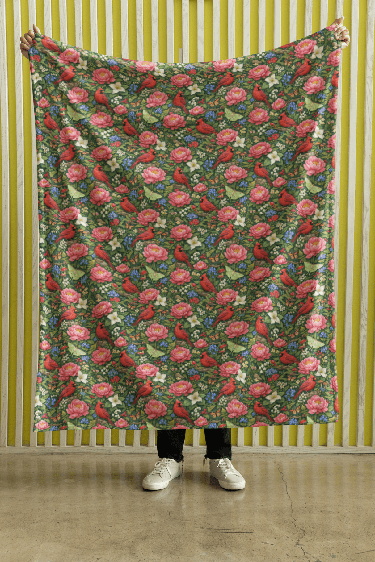 Indiana Flora & Fauna Sherpa Blanket - London Penny Gift Wrap