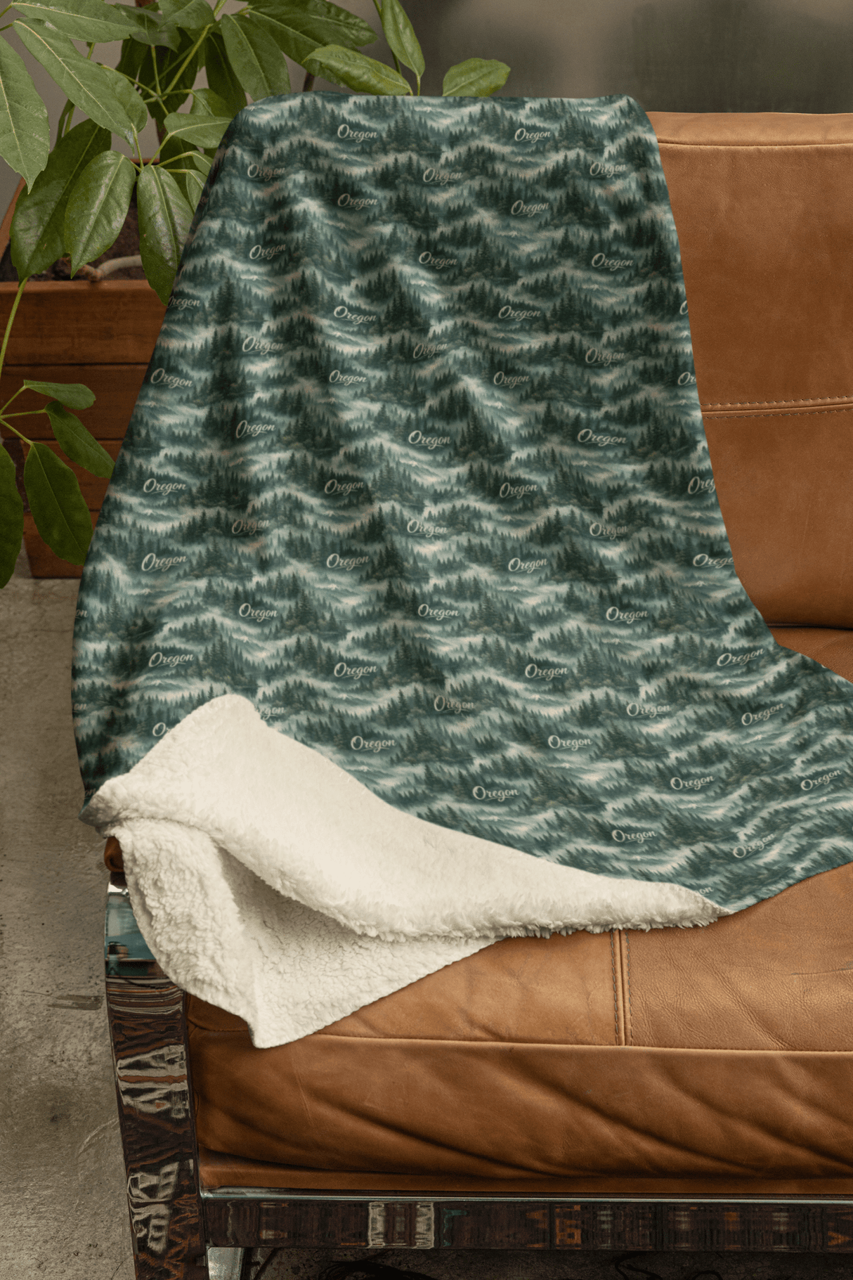 Oregon Forest & Fog Sherpa Blanket - London Penny Gift Wrap