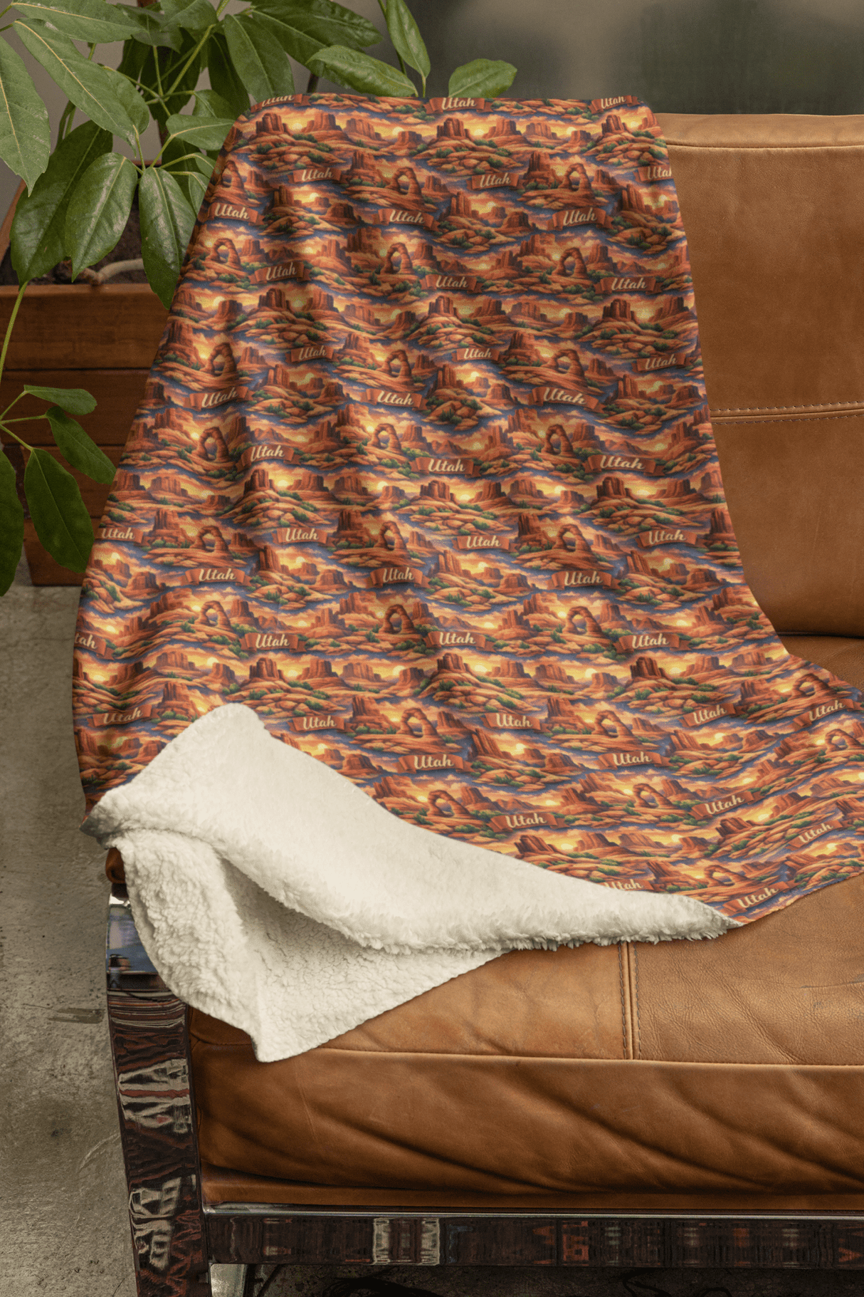 Utah Canyon Light Sherpa Blanket - London Penny Gift Wrap