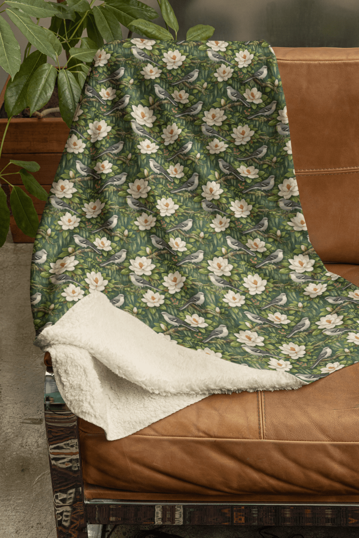 Mississippi Flora & Fauna Sherpa Blanket - London Penny Gift Wrap