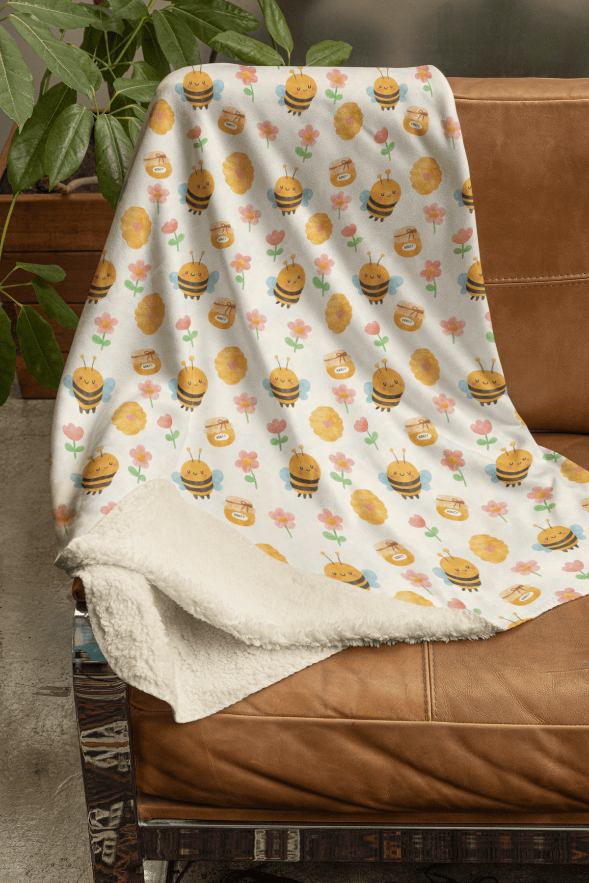 Happy Honeybees Sherpa Blanket - London Penny Gift Wrap