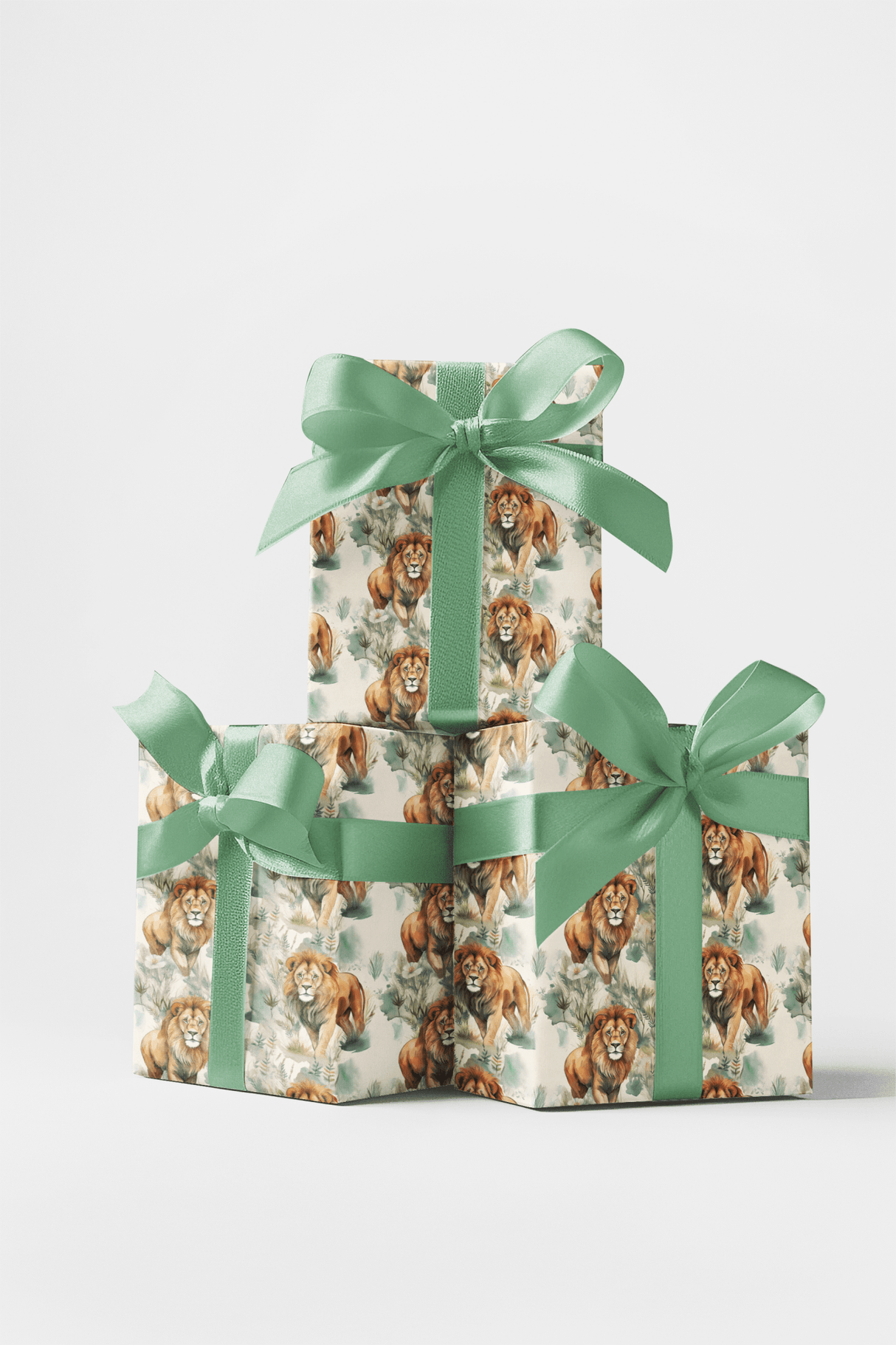 Safari: Stroll Lion - London Penny Gift Wrap
