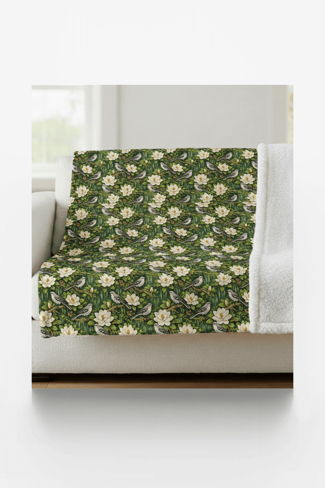 Mississippi Flora & Fauna Sherpa Blanket - London Penny Gift Wrap