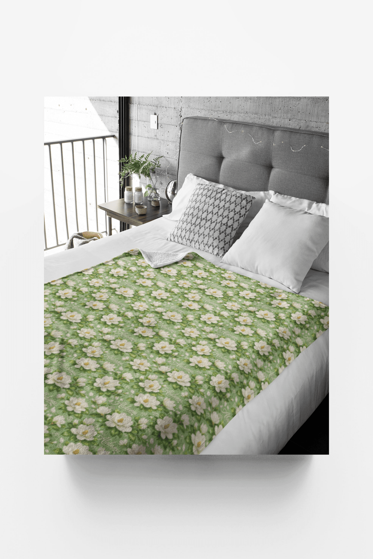 Alabama Southern Magnolia Sherpa Blanket - London Penny Gift Wrap