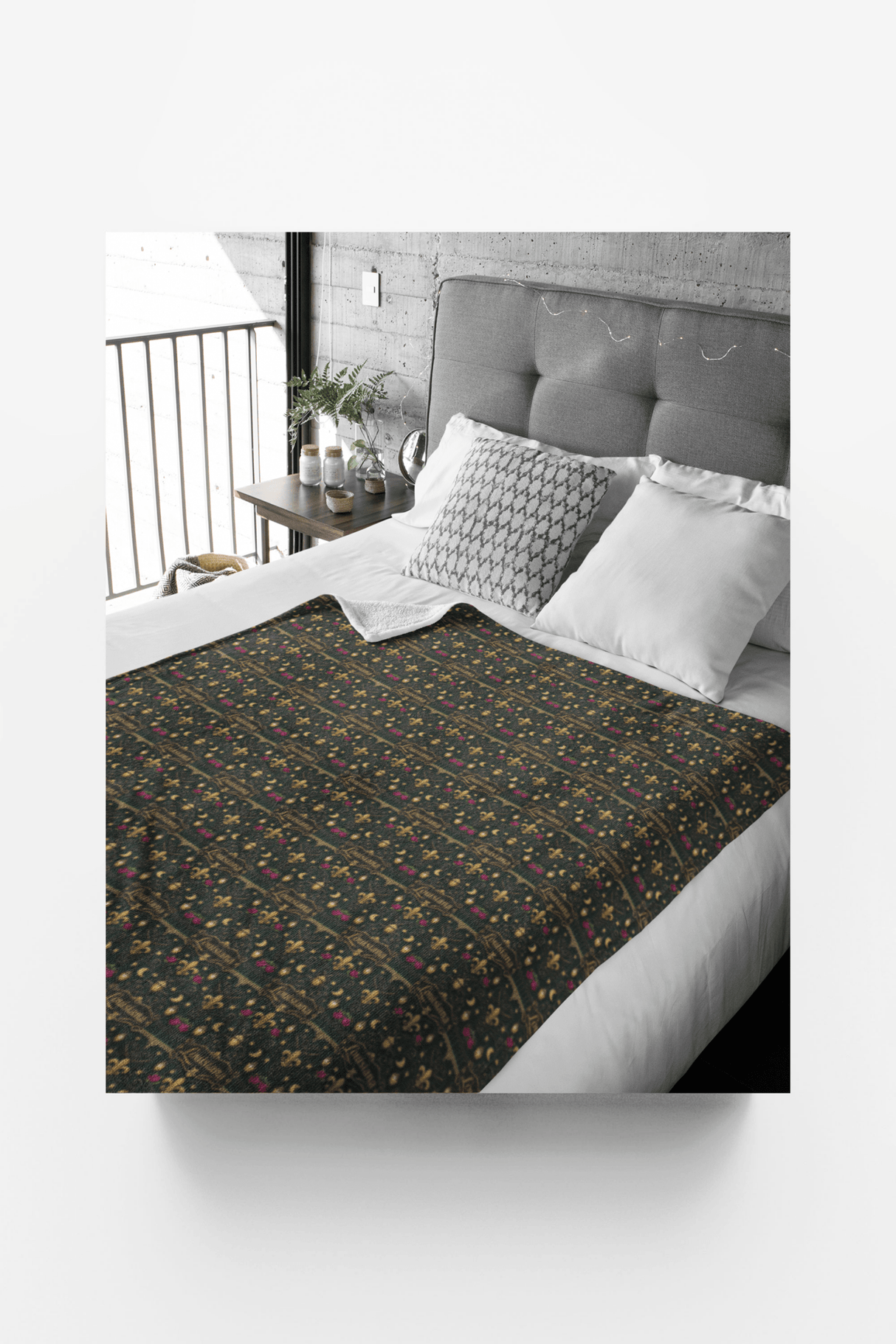 Louisiana French Quarter Flourish Sherpa Blanket - London Penny Gift Wrap