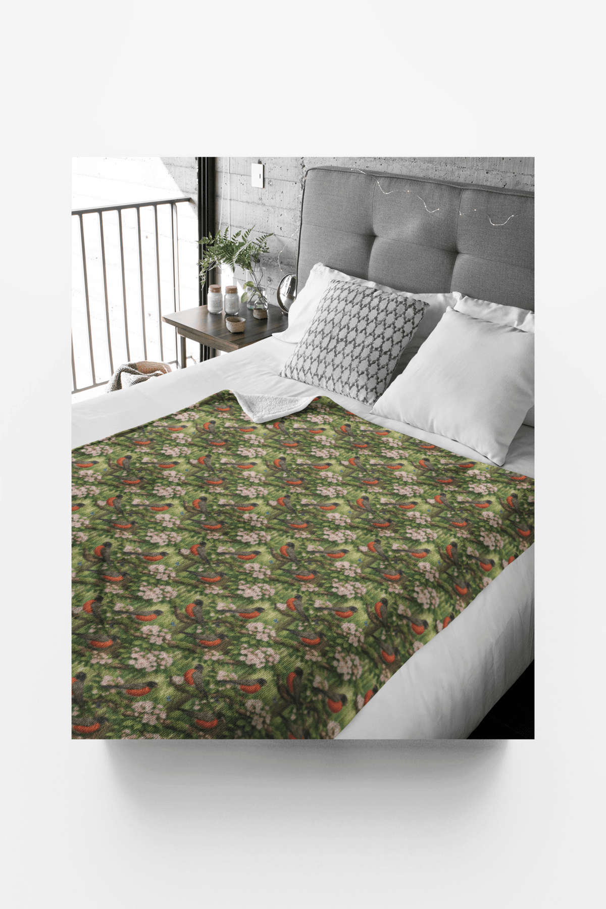 Connecticut Flora & Fauna Sherpa Blanket - London Penny Gift Wrap