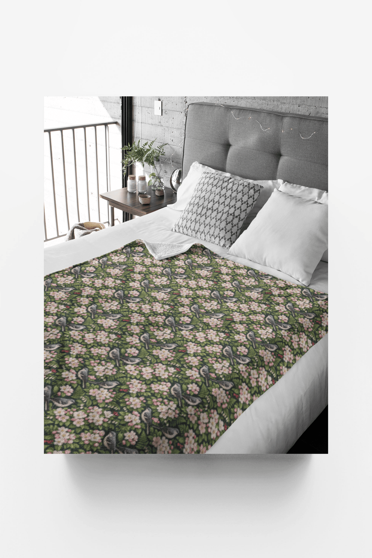 Arkansas Flora & Fauna Sherpa Blanket - London Penny Gift Wrap