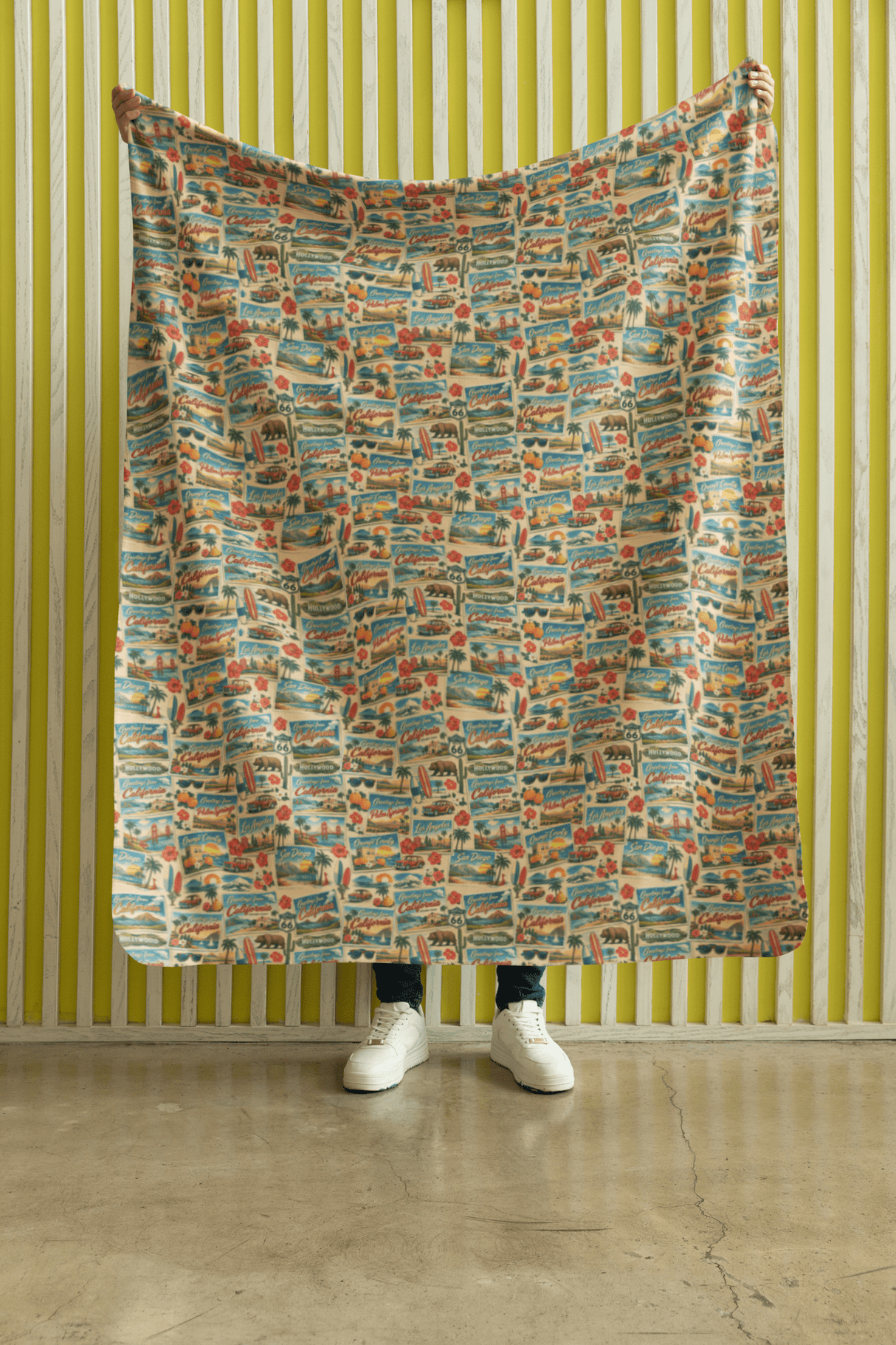 California Postcard Memories Sherpa Blanket - London Penny Gift Wrap