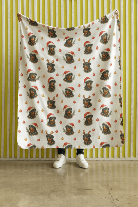 Winter Watch Rottweiler Sherpa Blanket - London Penny Gift Wrap