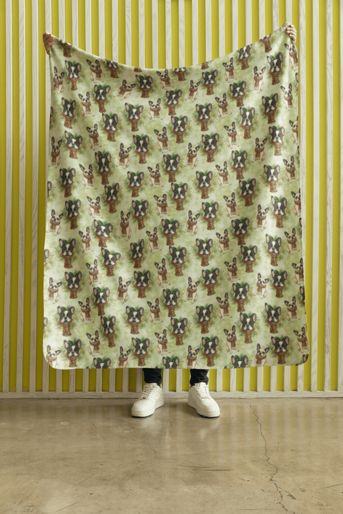 Scarf & Spruce Sherpa Blanket - London Penny Gift Wrap