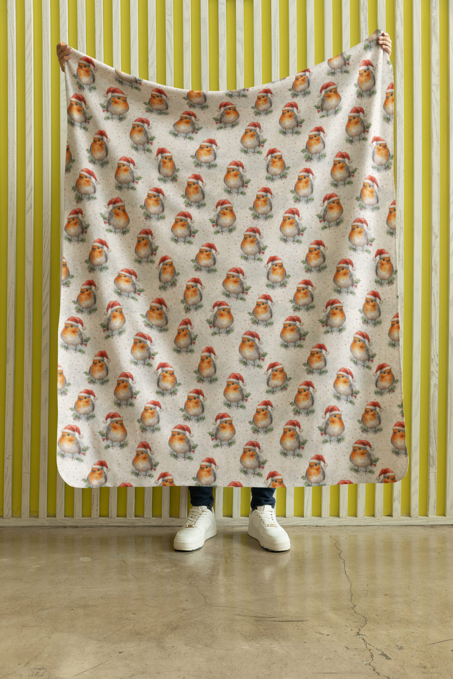 Winterberry Robins Sherpa Blanket