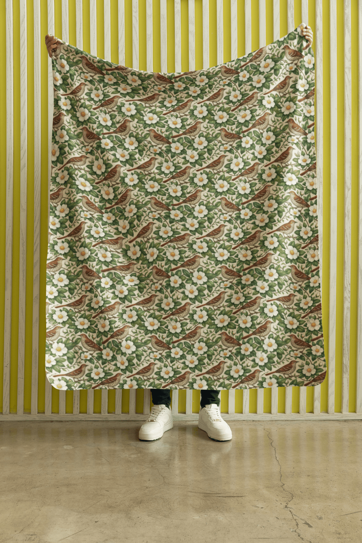 Georgia Flora & Fauna Sherpa Blanket - London Penny Gift Wrap
