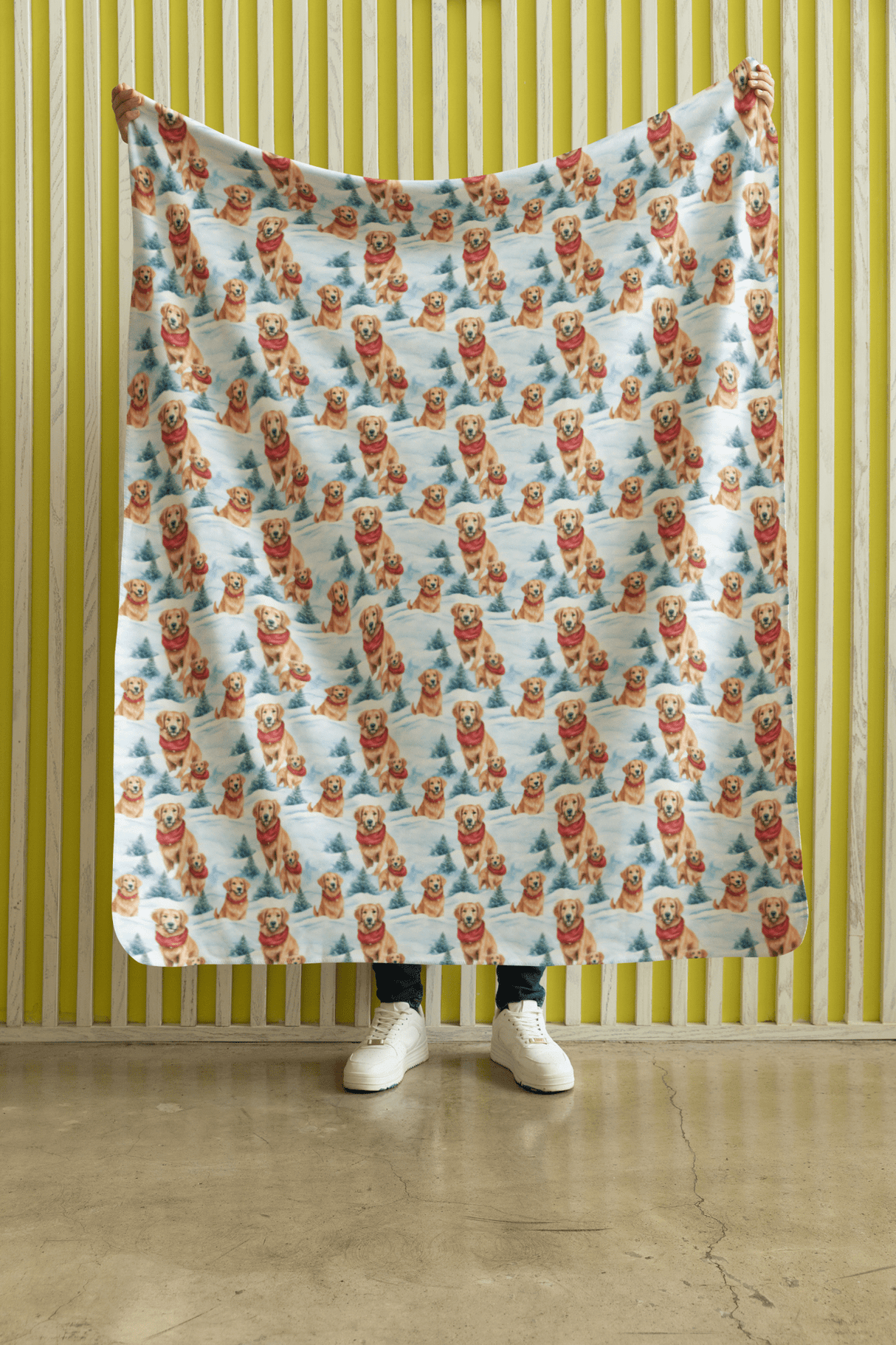 Snowbound Goldens Sherpa Blanket - London Penny Gift Wrap