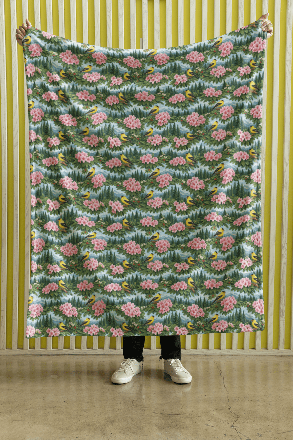 Washington Flora & Fauna Sherpa Blanket - London Penny Gift Wrap