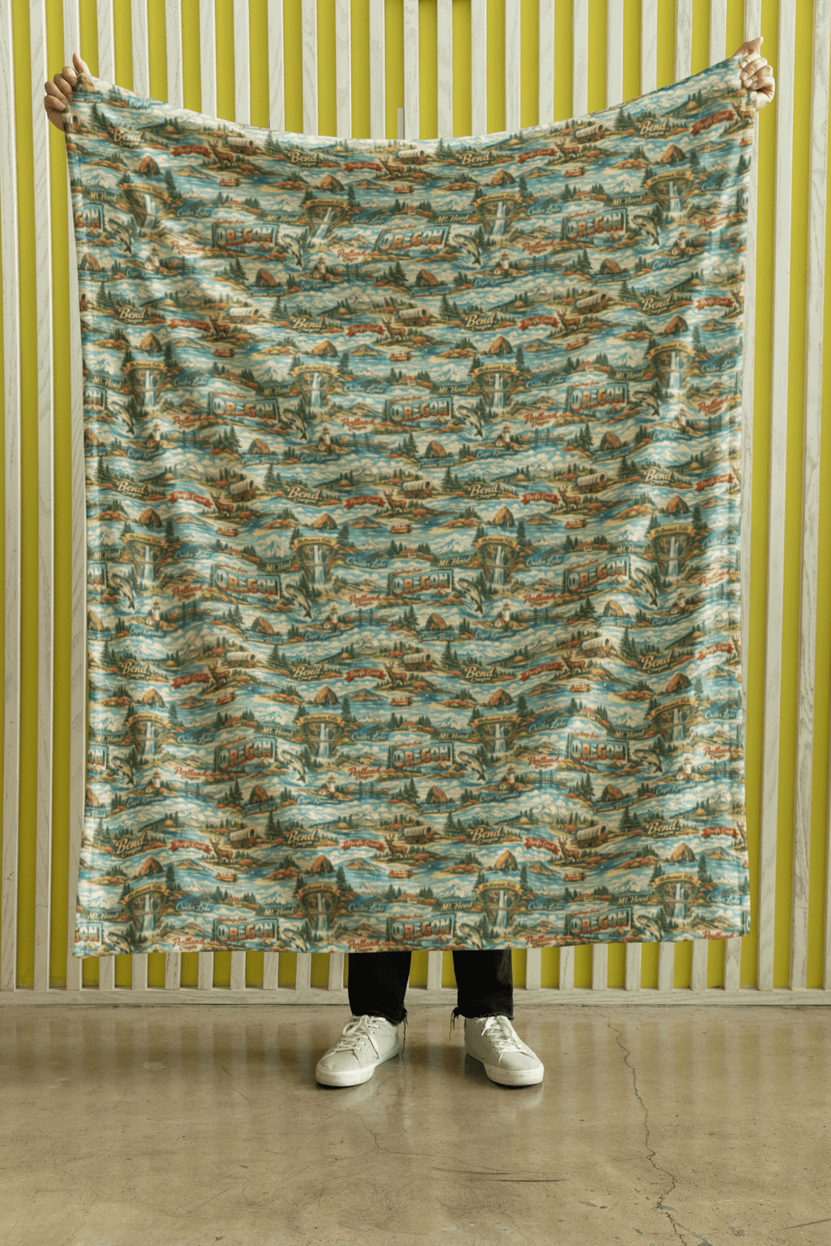 Oregon Postcard Memories Sherpa Blanket - London Penny Gift Wrap