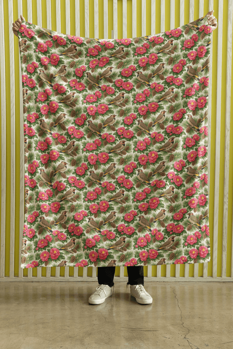 Alabama Flora & Fauna Sherpa Blanket - London Penny Gift Wrap