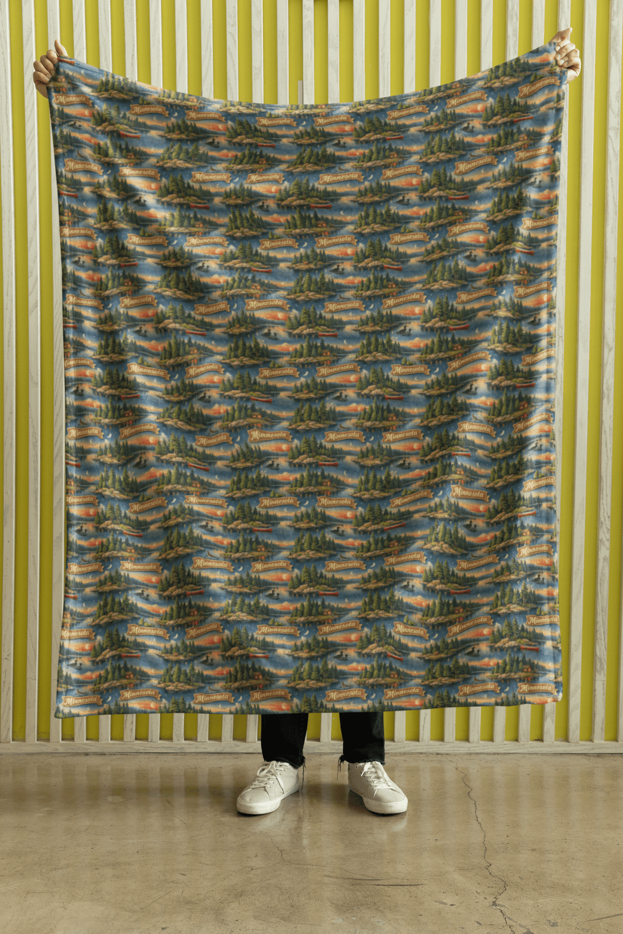 Minnesota Northwoods Serenity Sherpa Blanket - London Penny Gift Wrap