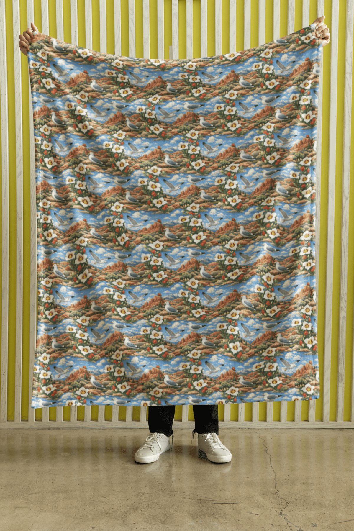 Utah Flora & Fauna Sherpa Blanket - London Penny Gift Wrap
