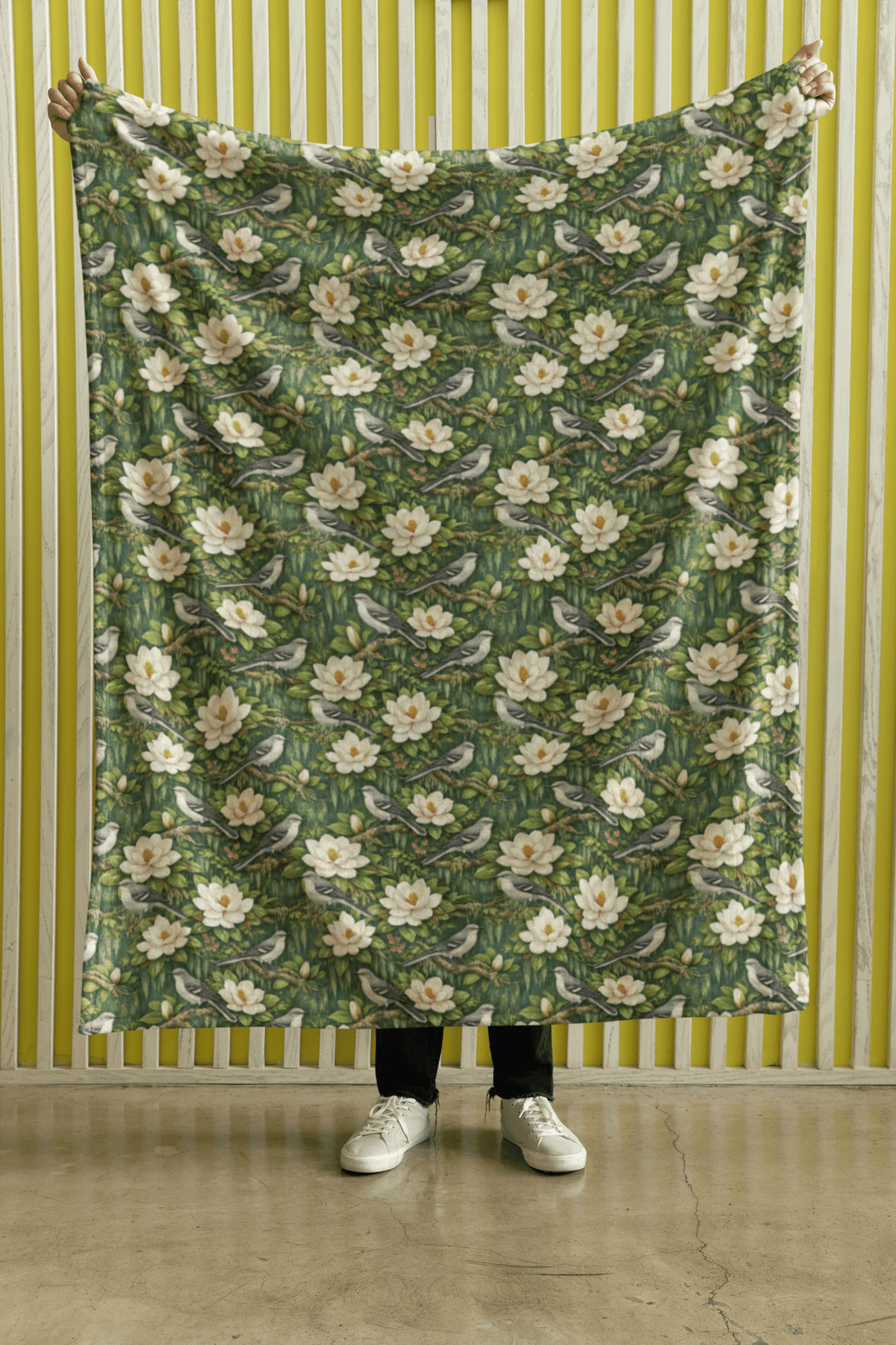Mississippi Flora & Fauna Sherpa Blanket - London Penny Gift Wrap