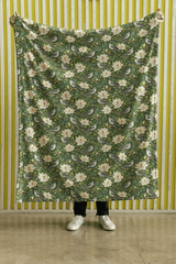Mississippi Flora & Fauna Sherpa Blanket - London Penny Gift Wrap