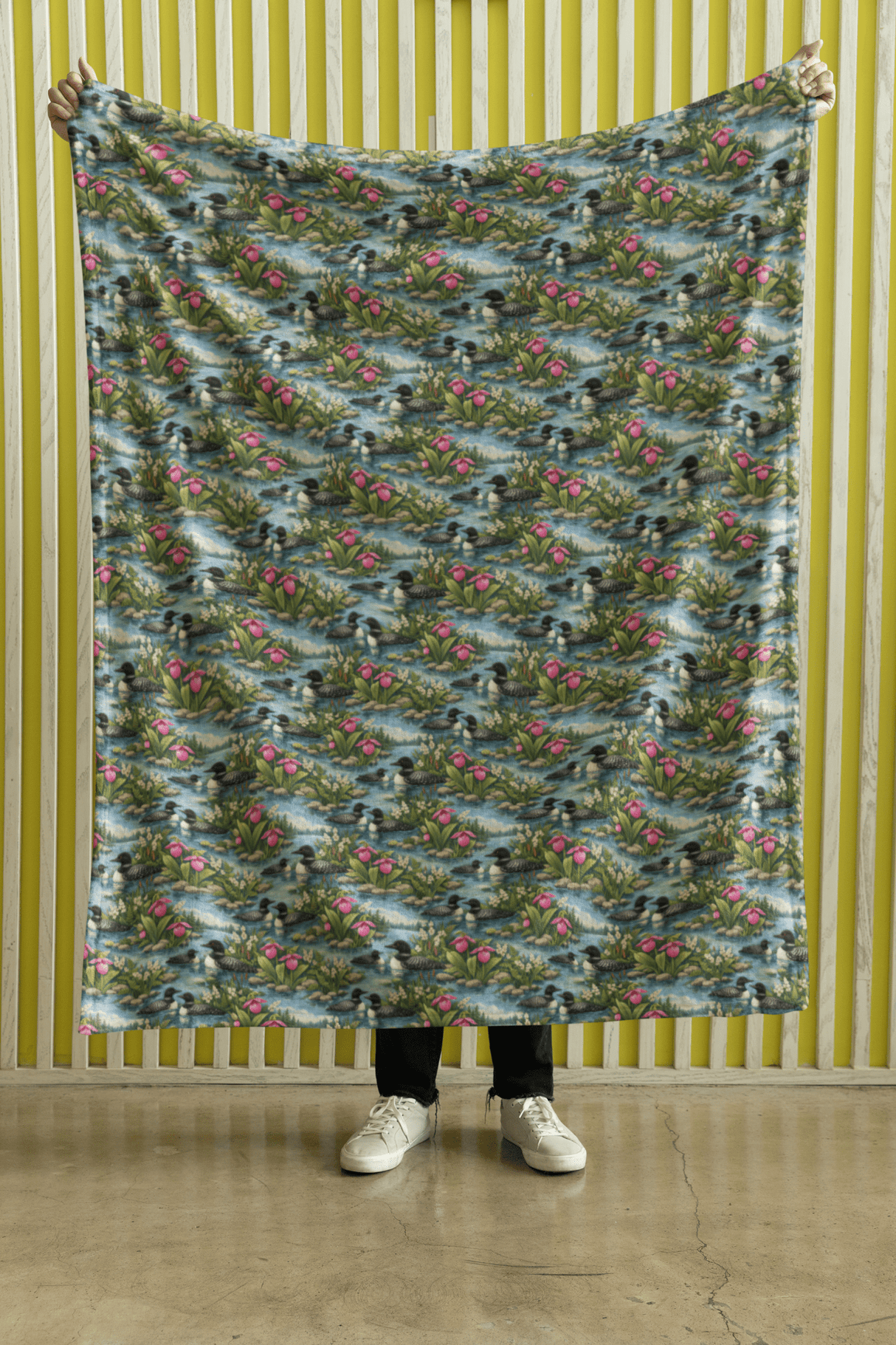 Minnesota Flora & Fauna Sherpa Blanket - London Penny Gift Wrap