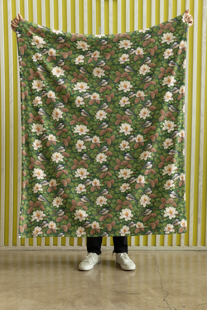 Maine Flora & Fauna Sherpa Blanket