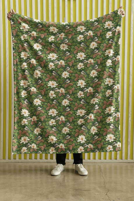 Maine Flora & Fauna Sherpa Blanket - London Penny Gift Wrap