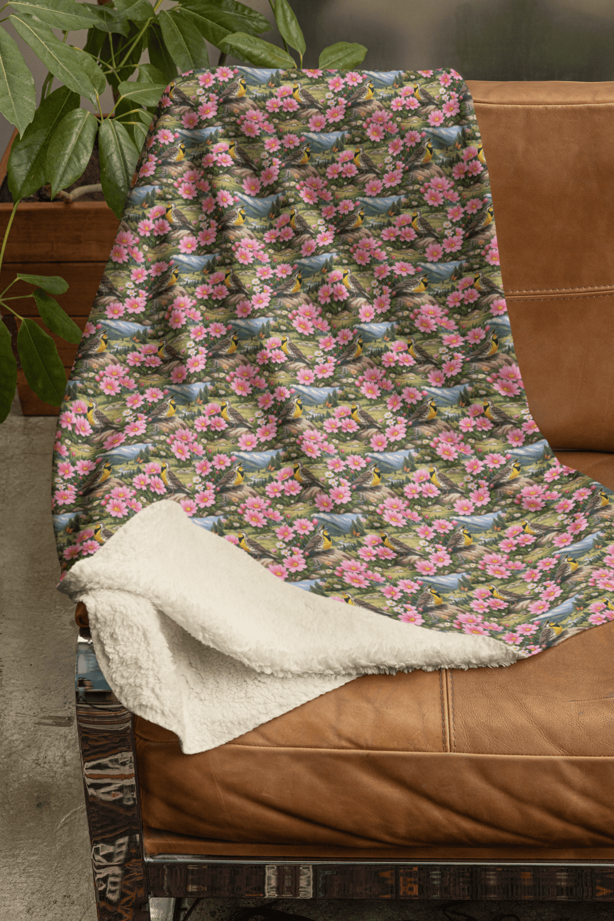 Montana Flora & Fauna Sherpa Blanket - London Penny Gift Wrap