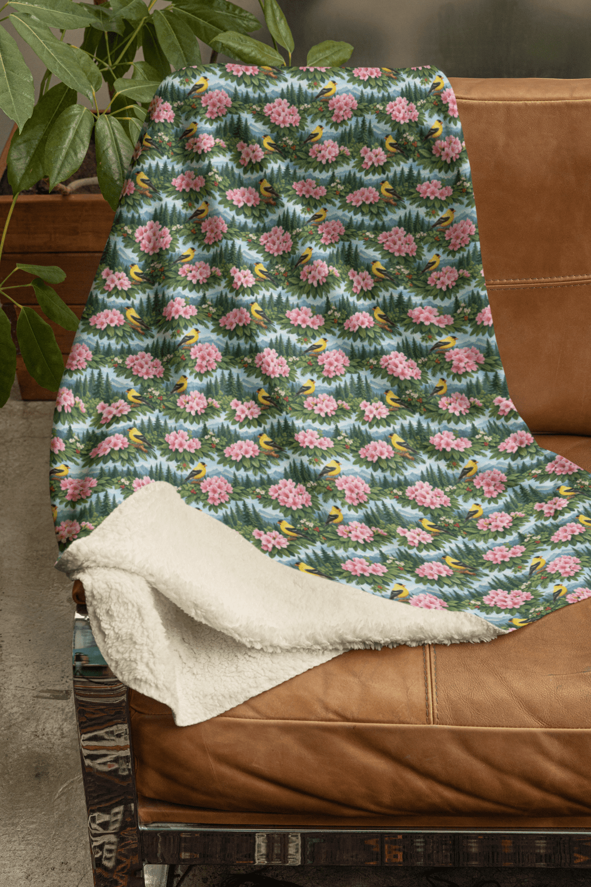 Washington Flora & Fauna Sherpa Blanket - London Penny Gift Wrap