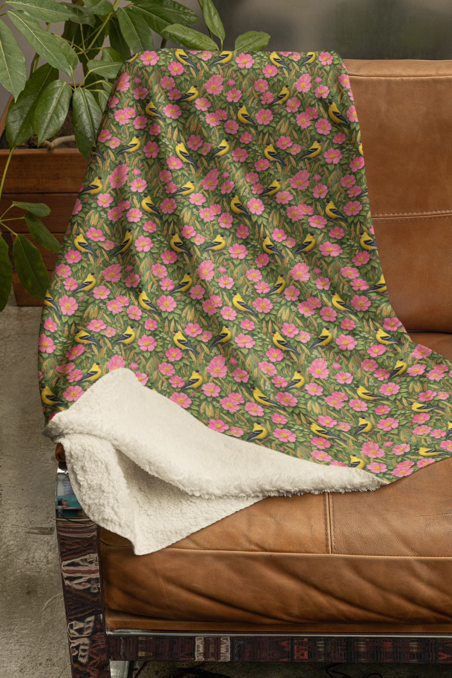 Iowa Flora & Fauna Sherpa Blanket