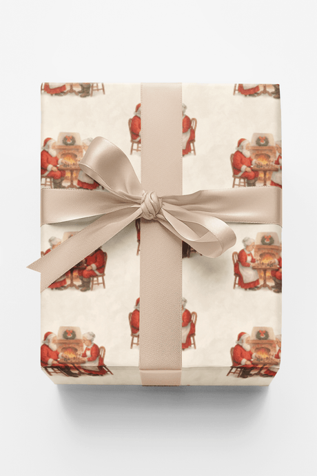 The Claus Chess Match - London Penny Gift Wrap