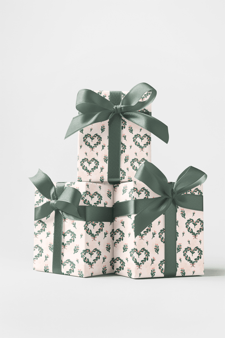 Mistletoe Kiss - London Penny Gift Wrap